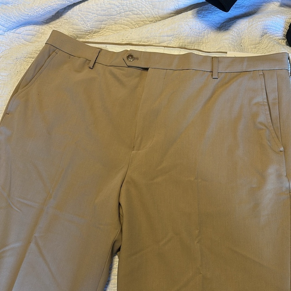 Nautica men’s NWTs pants. 40 x34” - Picture 3 of 4
